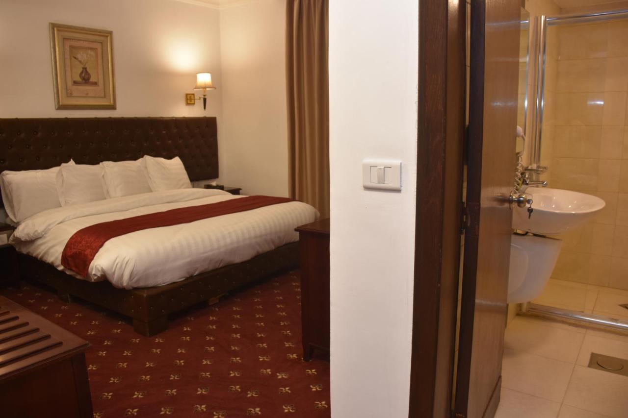 Madison Hotel Amman Exterior photo